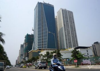 ASEAN Trade Deal, Indonesia’s Resilience, and Philippine Political Tensions