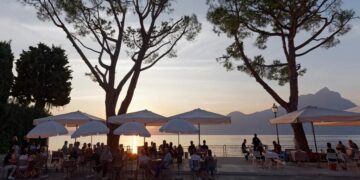Serious Norovirus Outbreak Hits Lake Garda in Italy