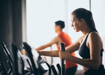 13 Essential Tips for Beginners to Start Weight Training Safely and Effectively