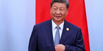 China vs. America: The High-Stakes AI Race and Diverging Tactics